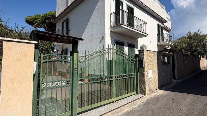 Civitavecchia - Via Po